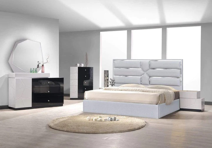J&M Furniture Da Vinci Bed