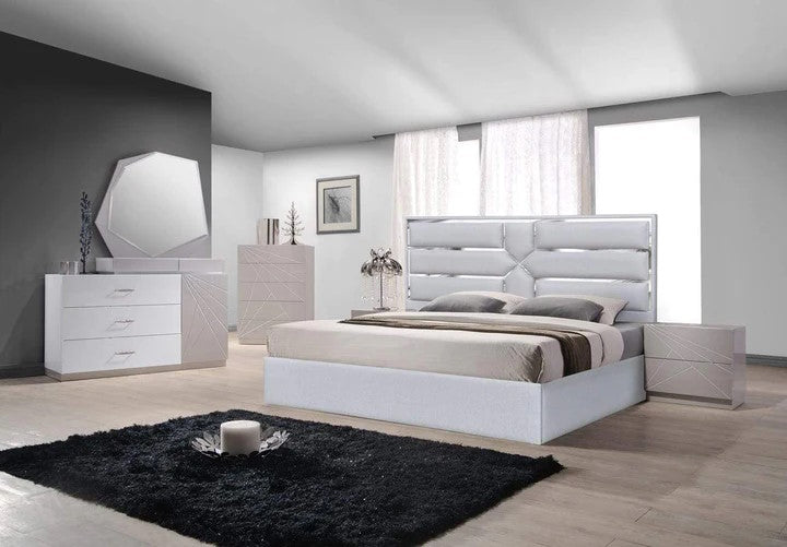 J&M Furniture Da Vinci Bed