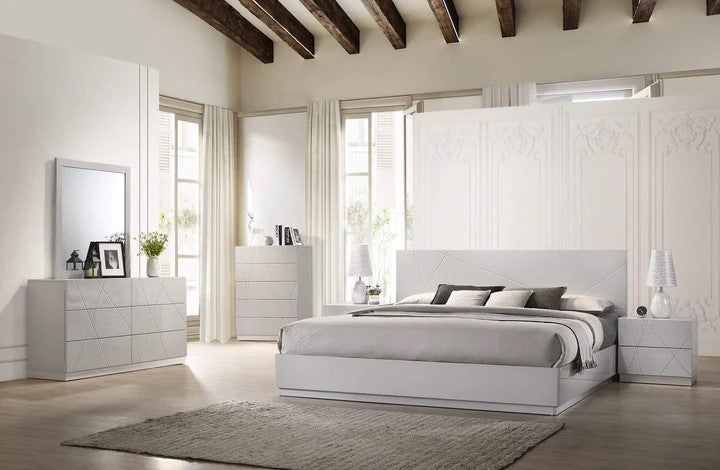 J&M Furniture Naples Modern Bed