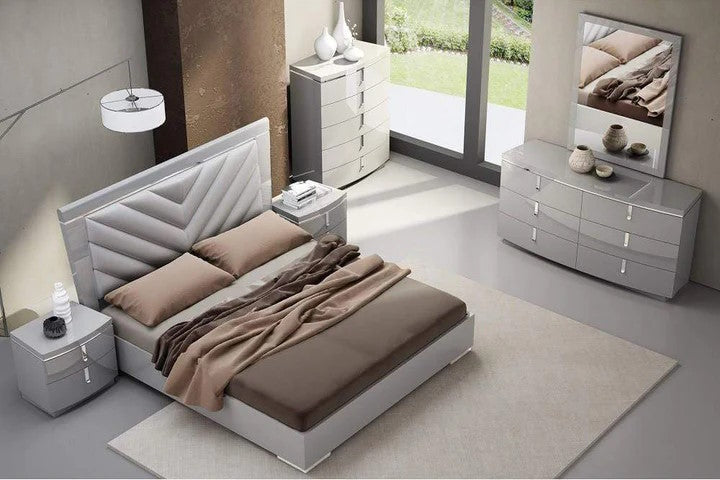 J&M Furniture New York Modern Bed