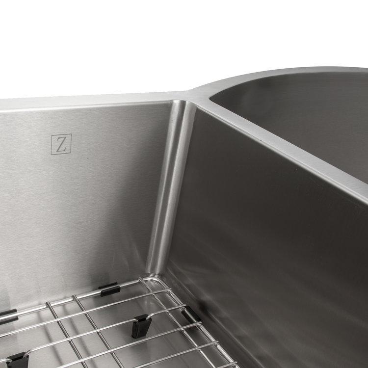 ZLINE 33" Aspen Undermount Double Bowl Kitchen Sink with Bottom Grid (SC30D)